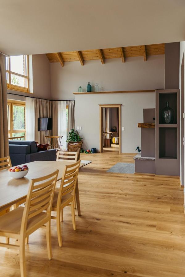 Appartementhotel Am Weissensee Bagian luar foto
