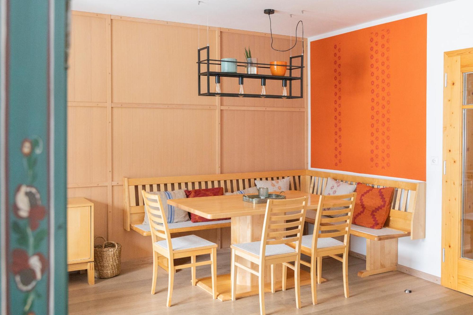 Appartementhotel Am Weissensee Bagian luar foto